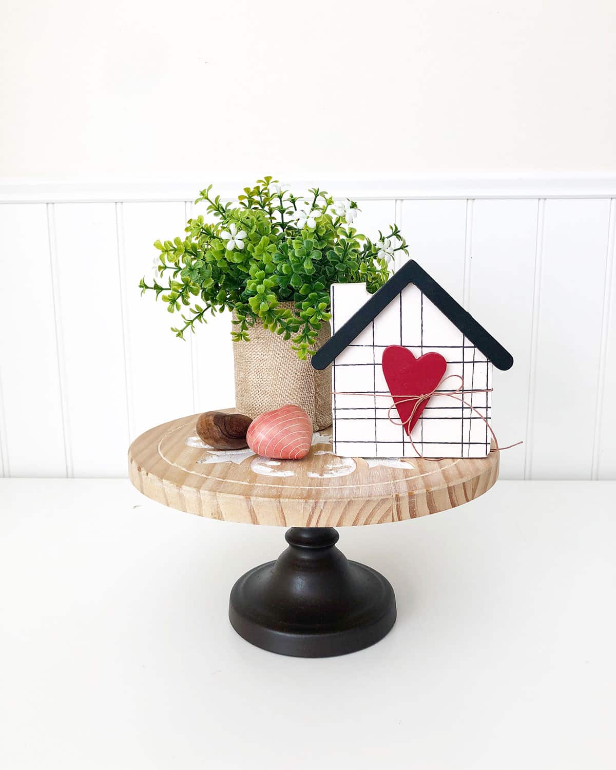 Decorative Wood Tray | Make a Pretty Life